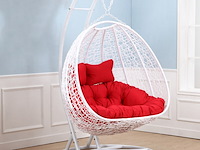 Hangstoel dubbel: 2 persoons 130 cm breed -hoogte 200 cm - wit frame / rode kussens - afbeelding 1 van  3