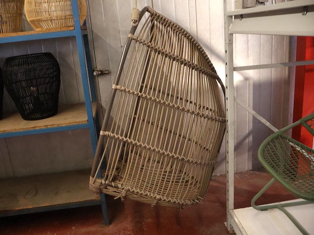 Hangstoel - afbeelding 7 van  8