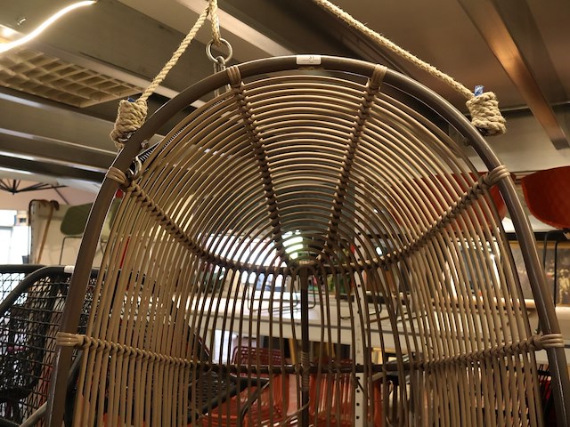 Hangstoel - afbeelding 3 van  7