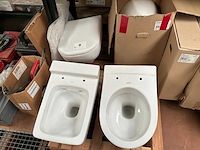 Hangtoilet (4x) - afbeelding 1 van  5