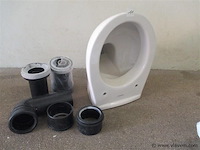 Hangtoilet - afbeelding 1 van  3
