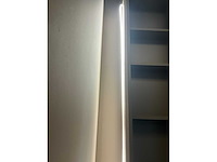 Hangtoilet/kolomkast en handenwasser - afbeelding 3 van  18