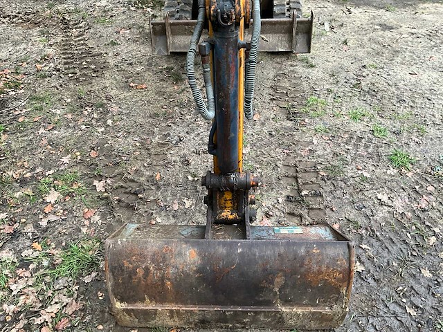 Hanix h15b minigraver - 1 ton - verstelbare rupsen vanaf 72cm! - afbeelding 16 van  19