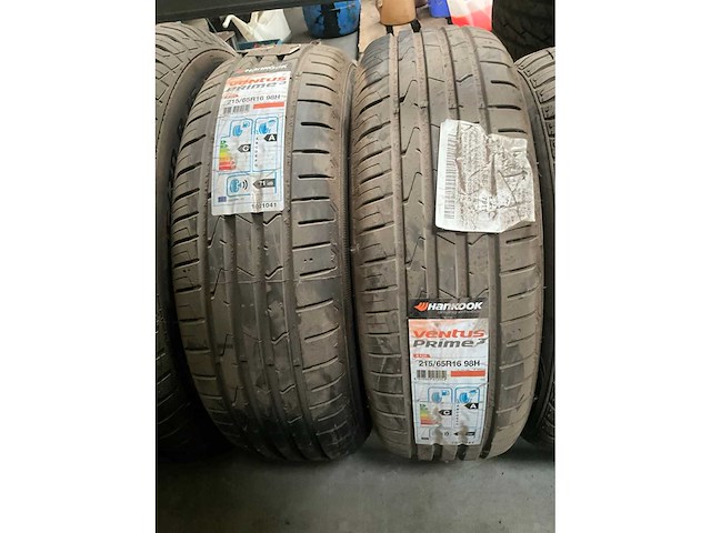 Hankook autoband (2x) - afbeelding 2 van  4