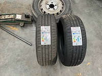 Hankook autoband (2x) - afbeelding 1 van  3