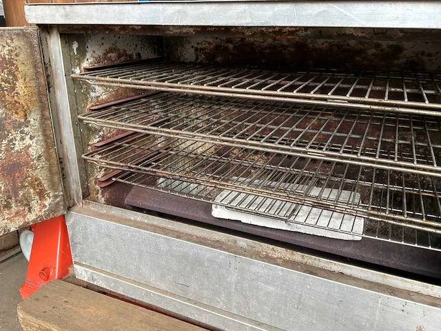 Hannosset 54 gt magnetrons & ovens - afbeelding 7 van  8