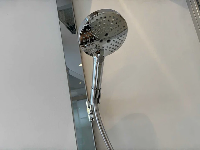 Hansgrohe/kermi douchecombinatie - afbeelding 9 van  12