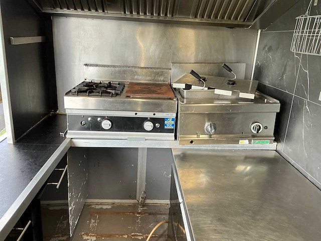 Hapert k2700 foodtruck aanhanhangwagen - afbeelding 11 van  37