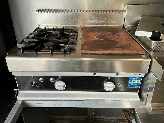 Hapert k2700 foodtruck aanhanhangwagen - afbeelding 12 van  37