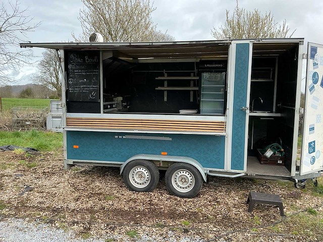 Hapert k2700 foodtruck aanhanhangwagen - afbeelding 8 van  37
