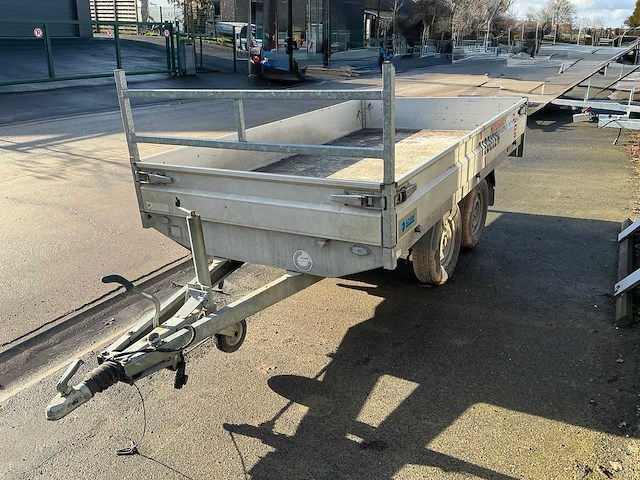 Hapert ta aanhangwagen - afbeelding 1 van  9