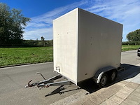 Happert gesloten aanhangwagen - afbeelding 1 van  21