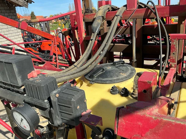 Hardi glostrup dk-2600 veldspuit - afbeelding 7 van  19