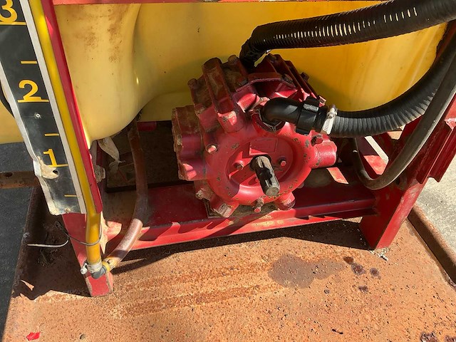 Hardi glostrup dk-2600 veldspuit - afbeelding 11 van  11