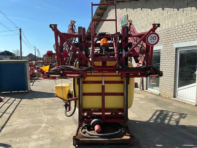 Hardi glostrup dk-2600 veldspuit - afbeelding 9 van  11
