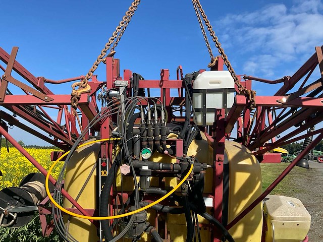 Hardi lzy 1000 spuitmachine - afbeelding 5 van  18