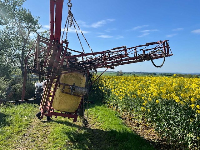 Hardi lzy 1000 spuitmachine - afbeelding 15 van  18