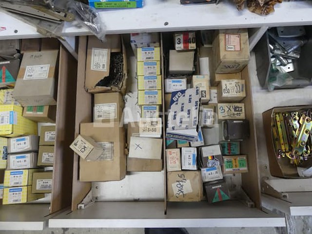 Hardware (grote aantallen) - afbeelding 30 van  32