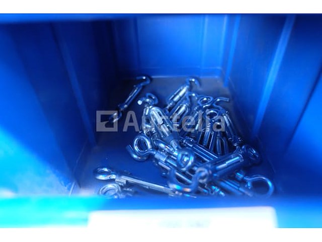 Hardware - afbeelding 13 van  18