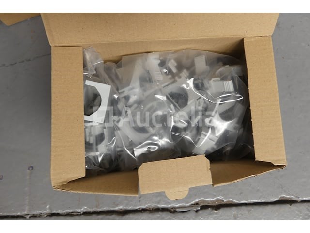 Hardware - afbeelding 9 van  25
