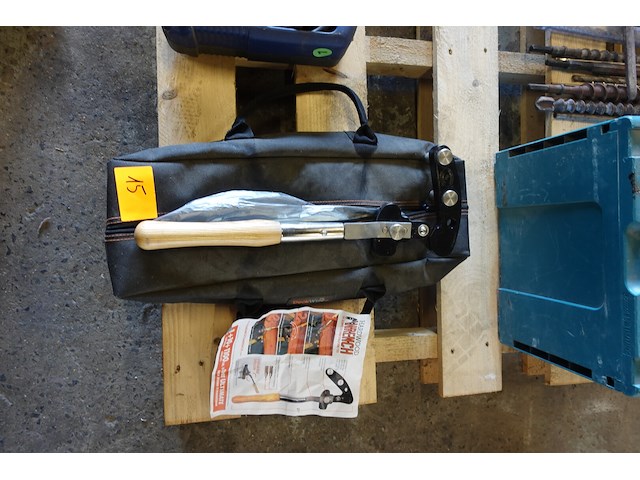 Hardwood wrench - afbeelding 1 van  4