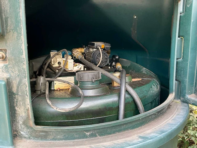 Harlequin verticale diesel opslagtank 1400l met pomp - afbeelding 6 van  8
