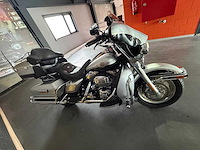 Harley davidson - d flhtcui - motorcycle - afbeelding 14 van  18