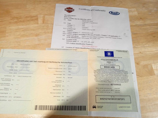 Harley davidson - fat bob - motorfiets - afbeelding 2 van  10