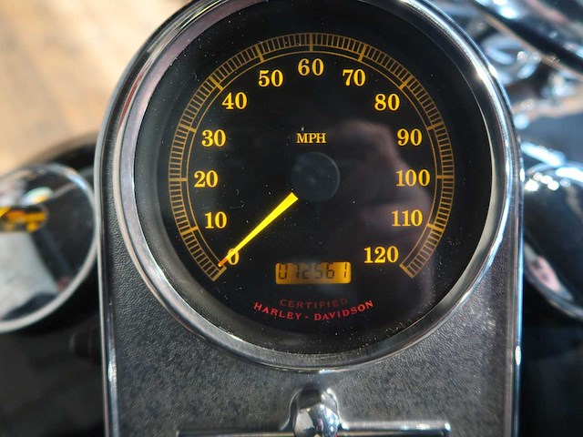 Harley-davidson - flstc - heritage softail classic 100th anniversary edition - classic cars >15 - afbeelding 2 van  10