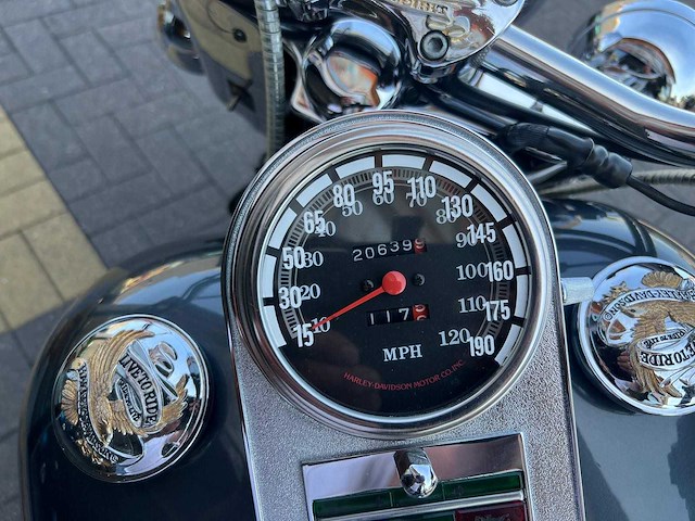 Harley davidson - softail nostalgia - motorcycle - afbeelding 5 van  9