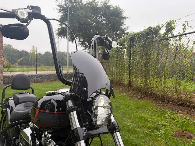 Harley-davidson breakout 114ci brommer - afbeelding 7 van  27