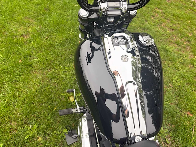 Harley-davidson breakout 114ci brommer - afbeelding 12 van  27