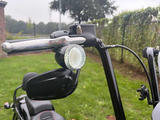 Harley-davidson breakout 114ci brommer - afbeelding 17 van  27