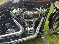 Harley-davidson breakout 114ci brommer - afbeelding 22 van  27