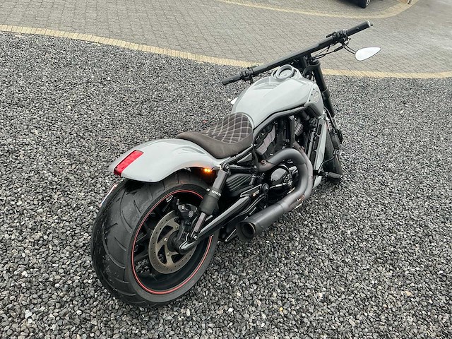 Harley-davidson custom v -rod brommer - afbeelding 4 van  10
