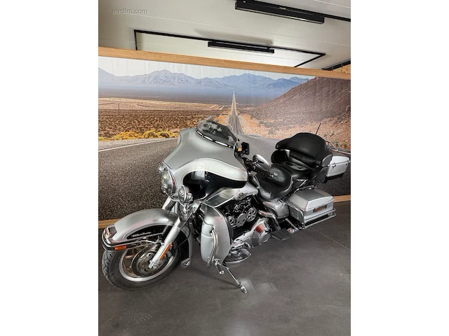 Harley davidson d fllhtcui 2003 - afbeelding 1 van  17