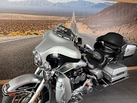 Harley davidson d fllhtcui 2003