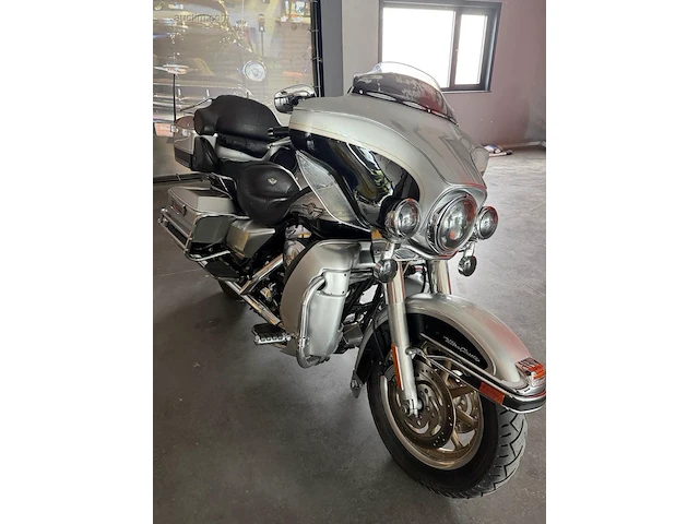 Harley davidson d fllhtcui 2003 - afbeelding 4 van  17