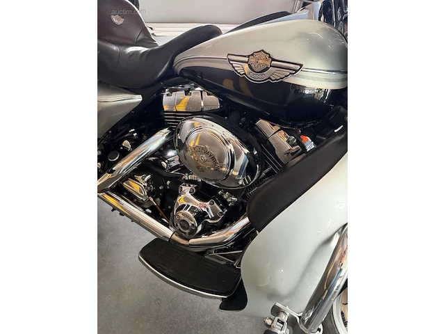 Harley davidson d fllhtcui 2003 - afbeelding 9 van  17