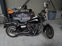 Harley davidson fat bob - afbeelding 1 van  10