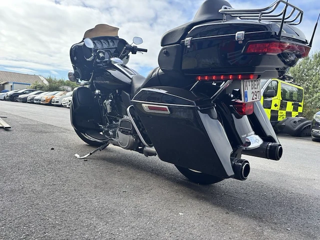 Harley davidson flhtk ultra limited, 2021 - afbeelding 12 van  17