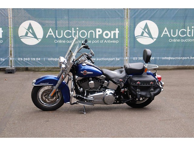 Harley-davidson heritage softail classic benzine 2015 - afbeelding 1 van  1