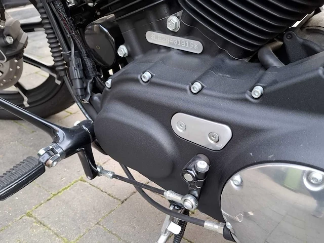 Harley-davidson iron 883 xl2 motorfiets - afbeelding 17 van  22