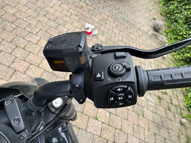 Harley davidson sportster s 1250 motor - afbeelding 12 van  13