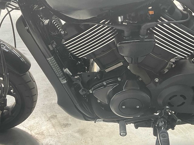 Harley-davidson street rod - afbeelding 25 van  25