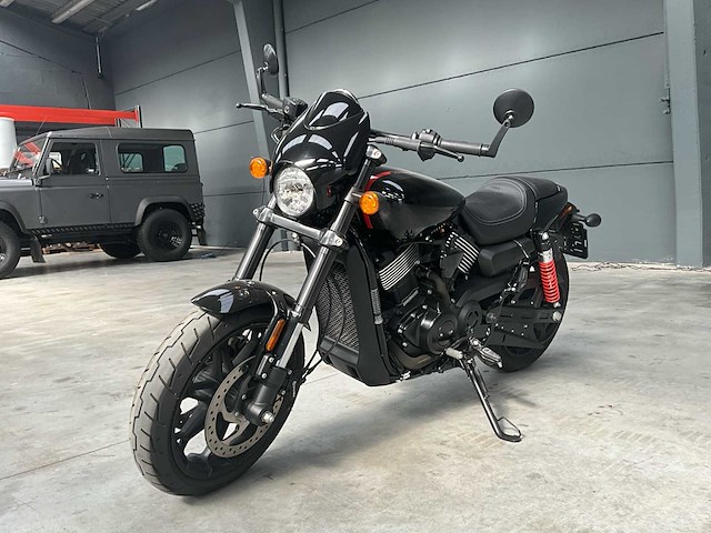 Harley-davidson street rod - afbeelding 1 van  30