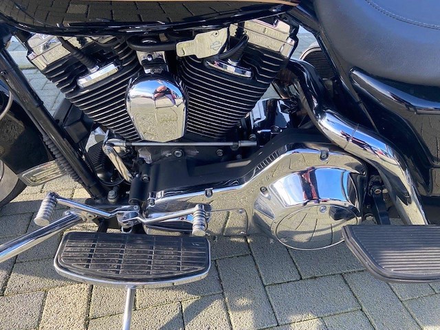 Harley road king - afbeelding 3 van  18