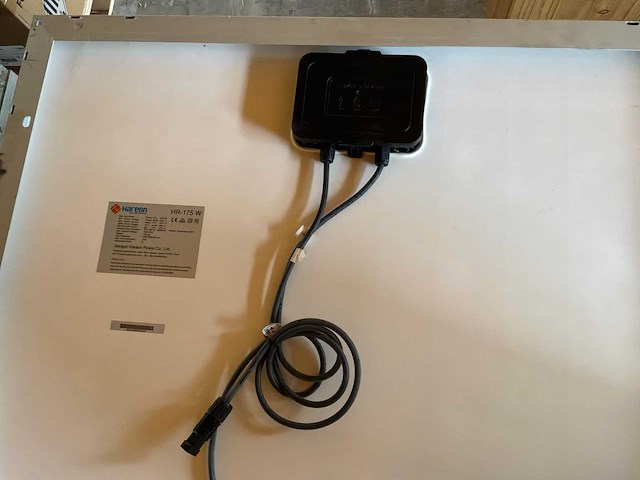 Harpoon hr-175 w zonnepaneelset - 16-delige pallet - afbeelding 1 van  2