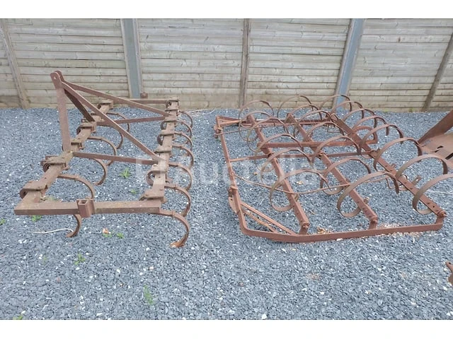 Harrow, plough - afbeelding 1 van  18