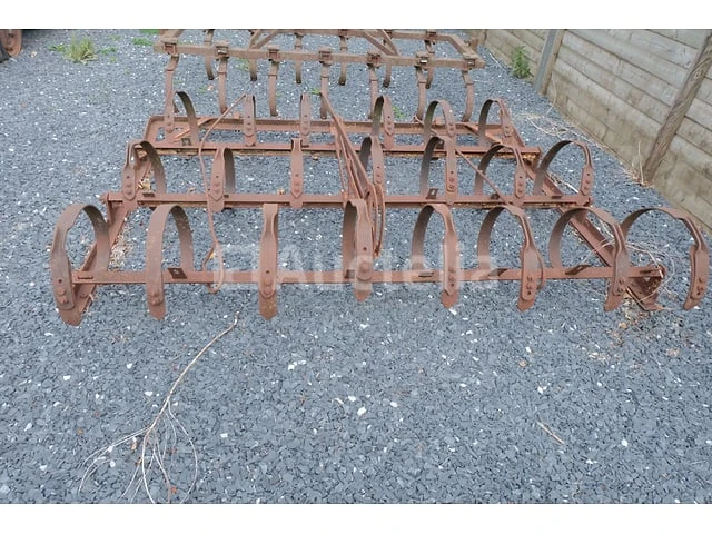 Harrow, plough - afbeelding 11 van  18